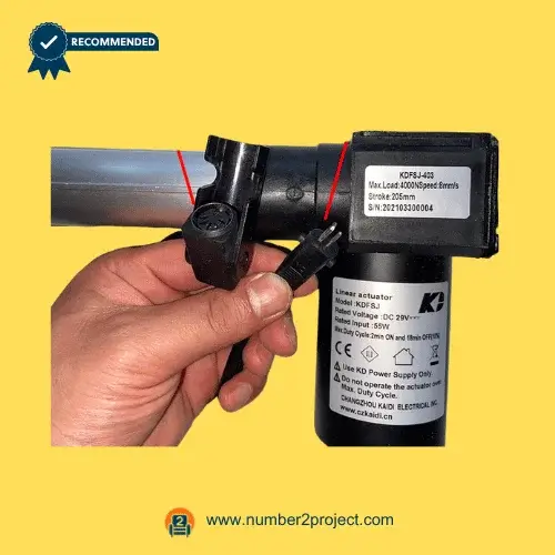 Kaidi KDFSJ-403-6 linear actuator 5 pin connector and power cable plug alignment for power recliner lift chair installation Number2project